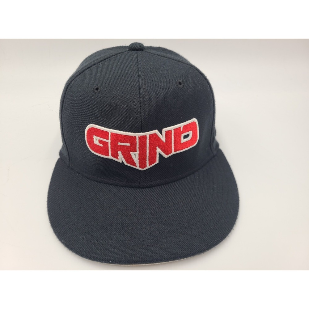 Grind Tennessee Nike True Dri-Fit Flex Fitted S-M Hat Cap Sports Men Black Red